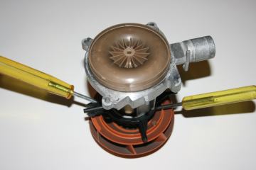 d2_blower03_big.jpg
